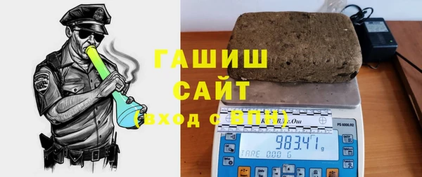 ешки Михайлов